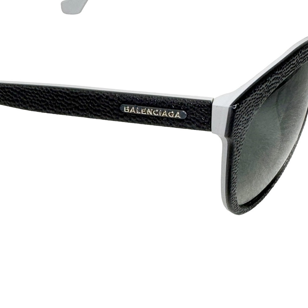 BALENCIAGA Gradient Textured Cat Eye Sunglasses Dark Grey - Picture 3 of 10